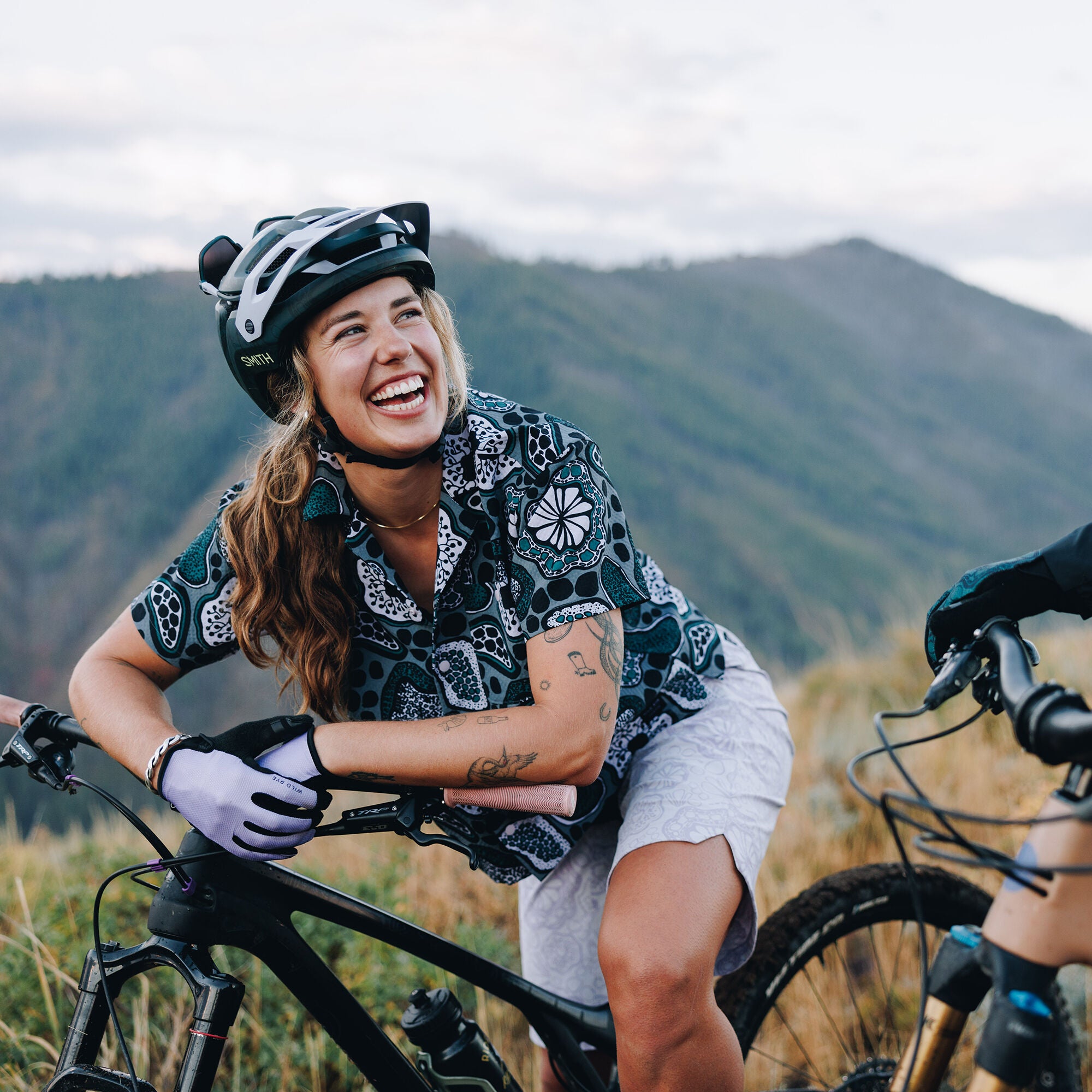 smith-lil-party-shirt-chemise-vtt-femme image 3